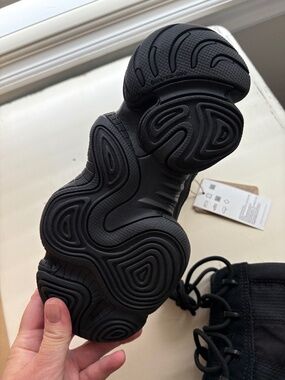 Yeezy 500 combat boot